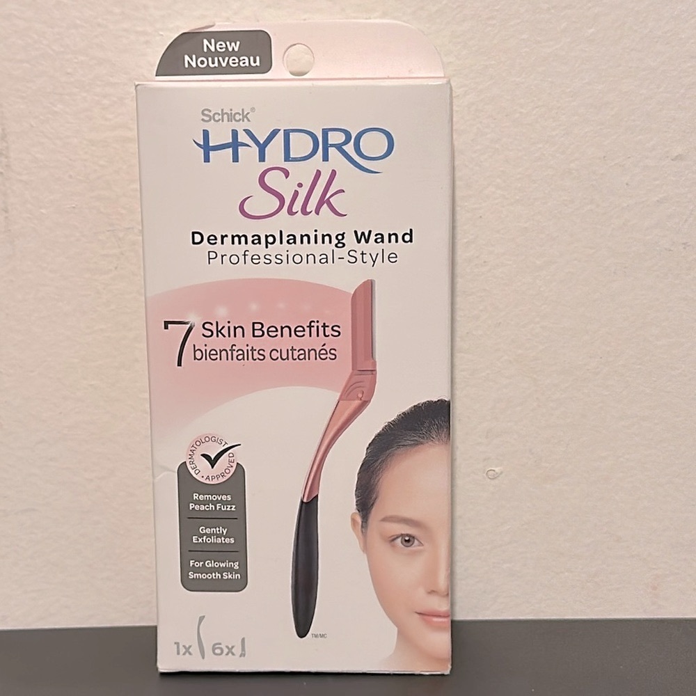 Schick Hydro Silk Dermaplaning Wand